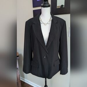 NWT Black Blazer